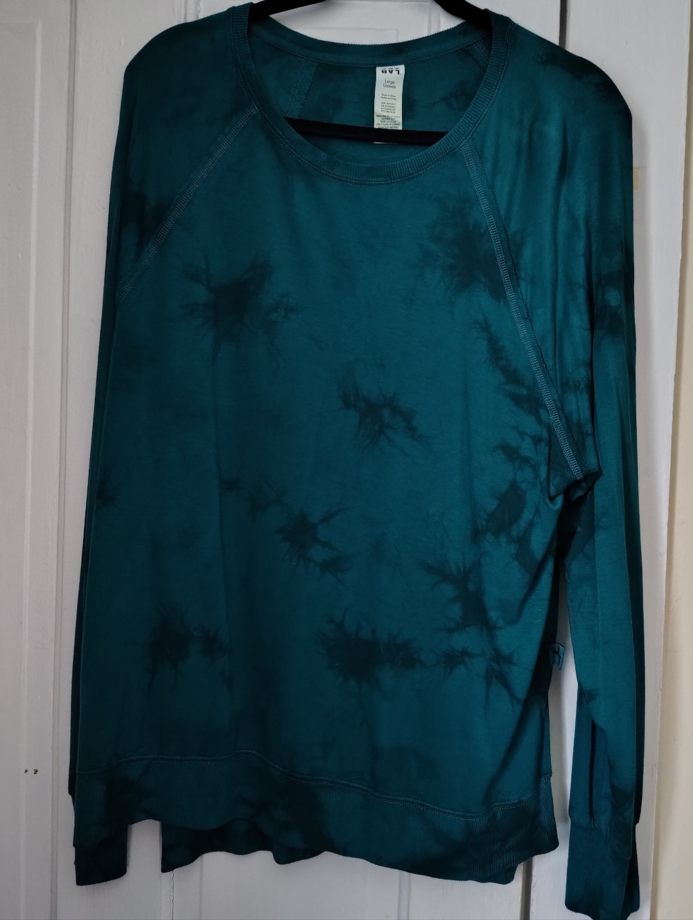 Joylab Women's Long Sleeve Sweater L Teal Tie-Dye With Thumb Holes